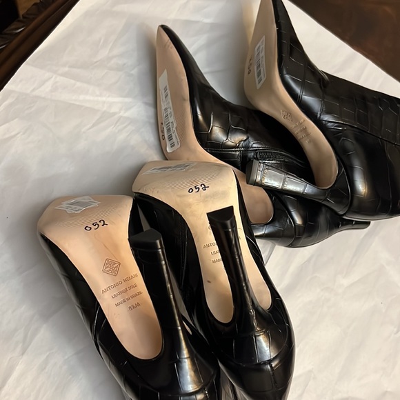 Antonio Melani
Gaby Crocodile Embossed Leather Dress Booties - Picture 7 of 8